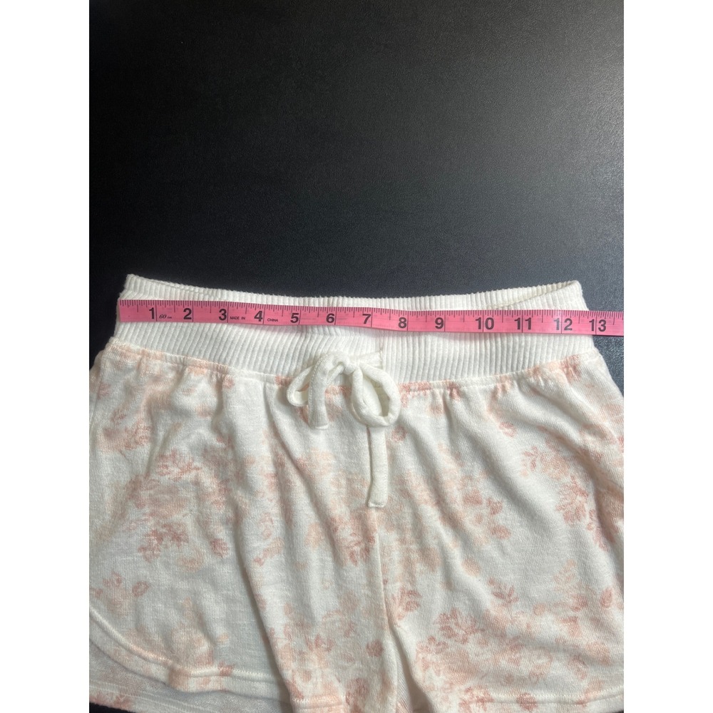 Danskin & Yogalicious Shorts Bundle XS Black Gray Floral Lounge Sweatshorts 3pk - Picture 3 of 10